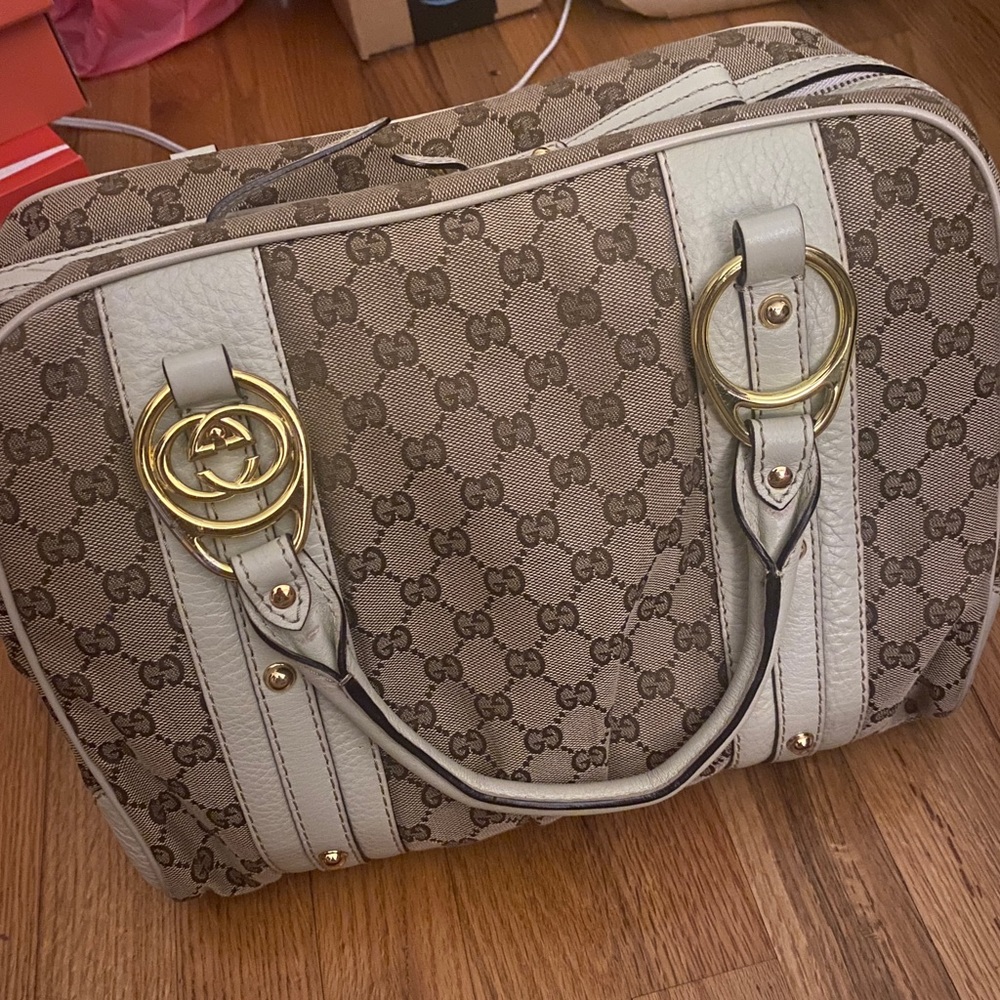Authentic Gucci Interlocking Boston
